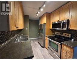 207B 4040 8th STREET E Wildwood