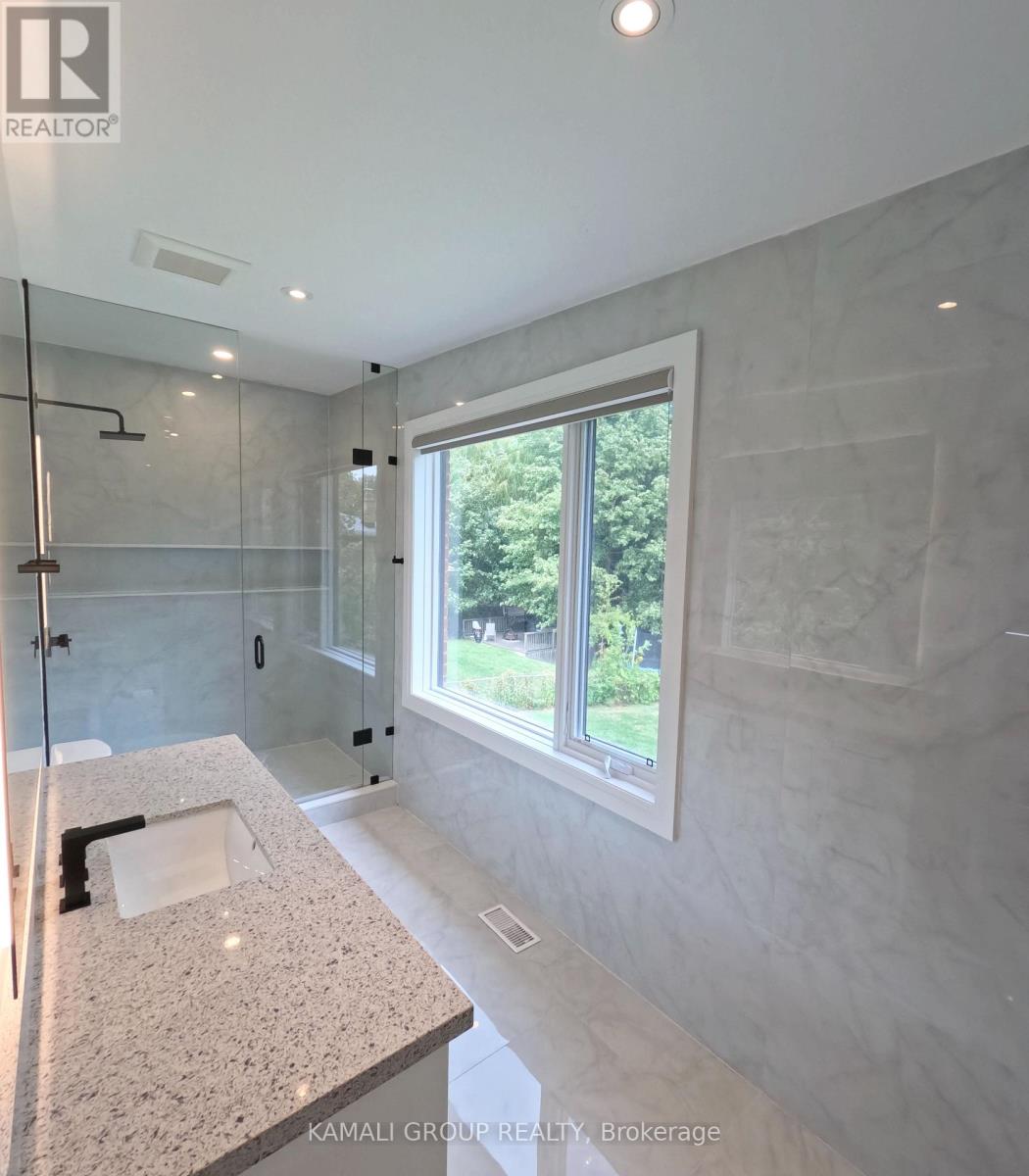 77 Hove Street, Toronto, Ontario  M3H 4Z2 - Photo 21 - C12392900