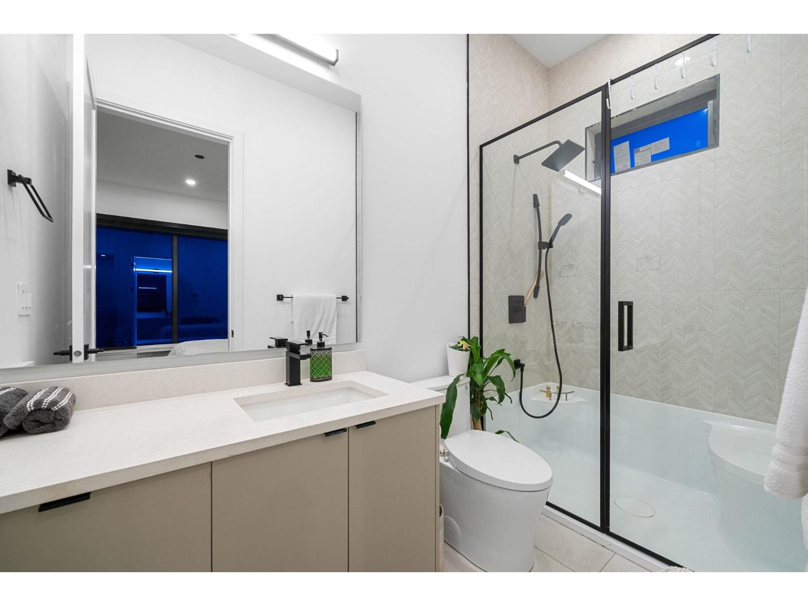 8102 Wiltshire Place, Delta, British Columbia  V4C 6T2 - Photo 30 - R3045916