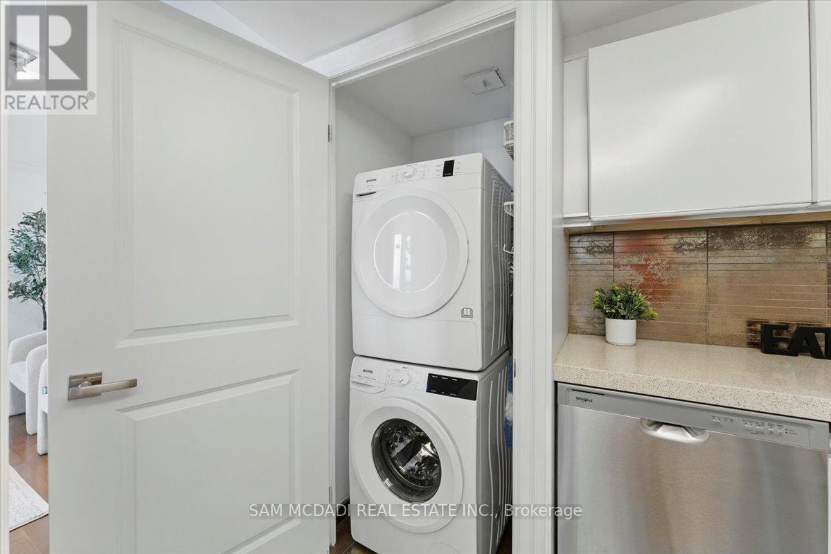 1605 - 2045 Lake Shore Boulevard W, Toronto, Ontario  M8V 2Z6 - Photo 19 - W12392910