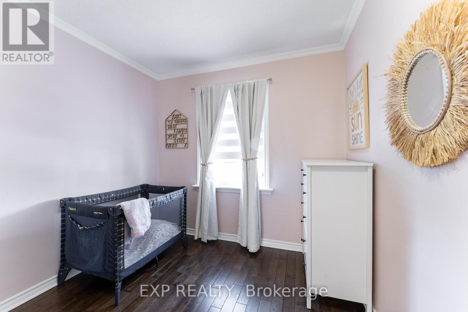2505 Dufferin Street, Toronto, Ontario  M6B 3R3 - Photo 19 - W12392949