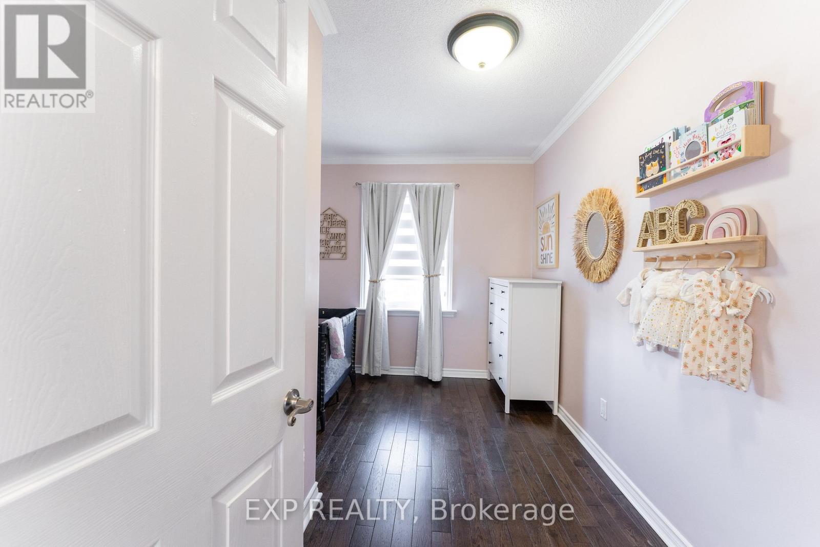 2505 Dufferin Street, Toronto, Ontario  M6B 3R3 - Photo 20 - W12392949