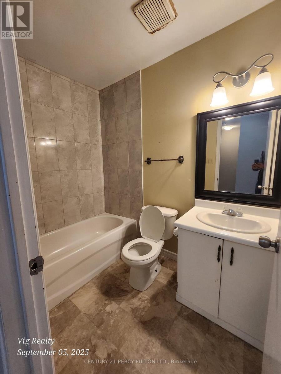 276 - 100 Brownleigh Avenue, Welland, Ontario  L3B 5V8 - Photo 28 - X12392911