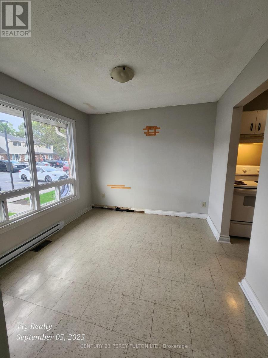 276 - 100 Brownleigh Avenue, Welland, Ontario  L3B 5V8 - Photo 6 - X12392911