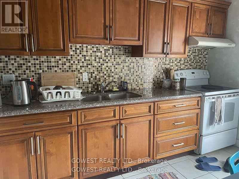 405-407 St Paul Street E, St. Catharines, Ontario  L2R 3N1 - Photo 4 - X12392916