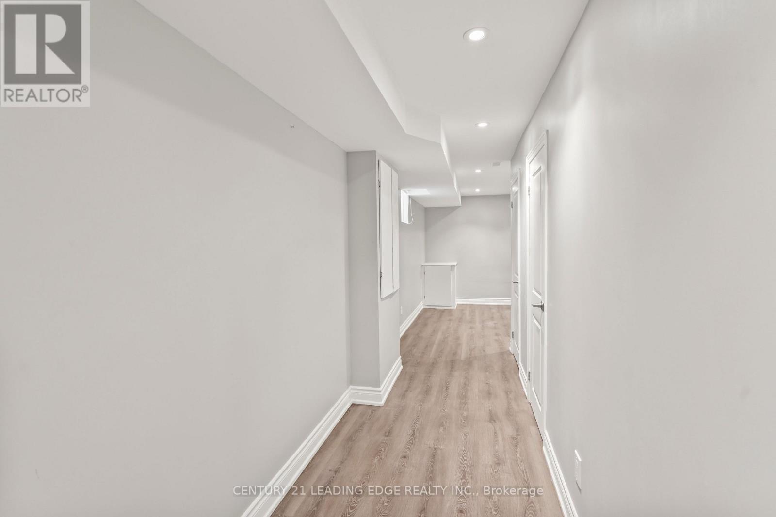 43 William Nador Street, Kitchener, Ontario  N2E 3X8 - Photo 46 - X12392925