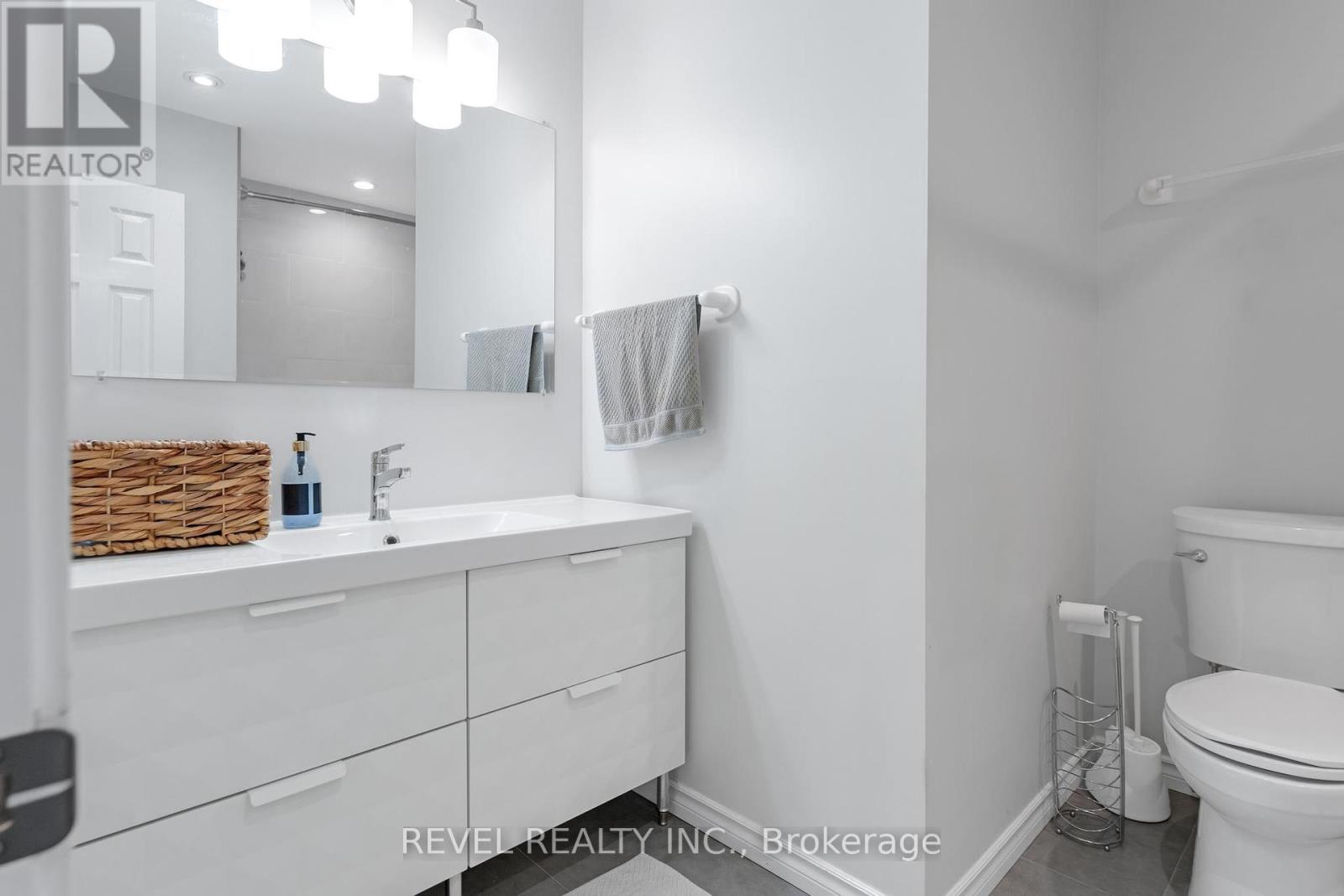 27 Aldridge Street, Hamilton (Yeoville), Ontario  L9C 2S9 - Photo 25 - X12392930