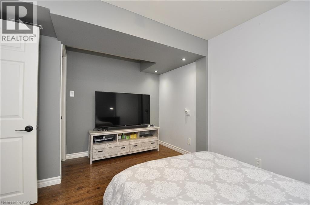 209b Inverhuron Crescent, Waterloo, Ontario  N2V 2H7 - Photo 29 - 40764271