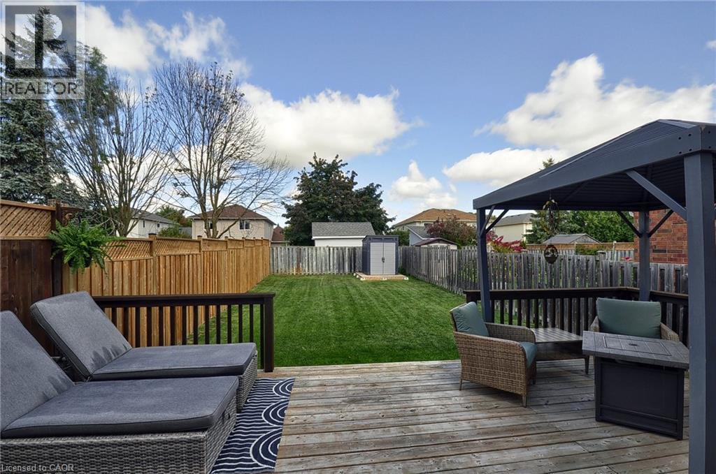 209b Inverhuron Crescent, Waterloo, Ontario  N2V 2H7 - Photo 35 - 40764271