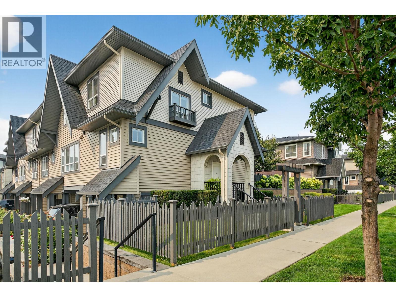 Property at 680 Old Meadows Road Unit# 30 image 3