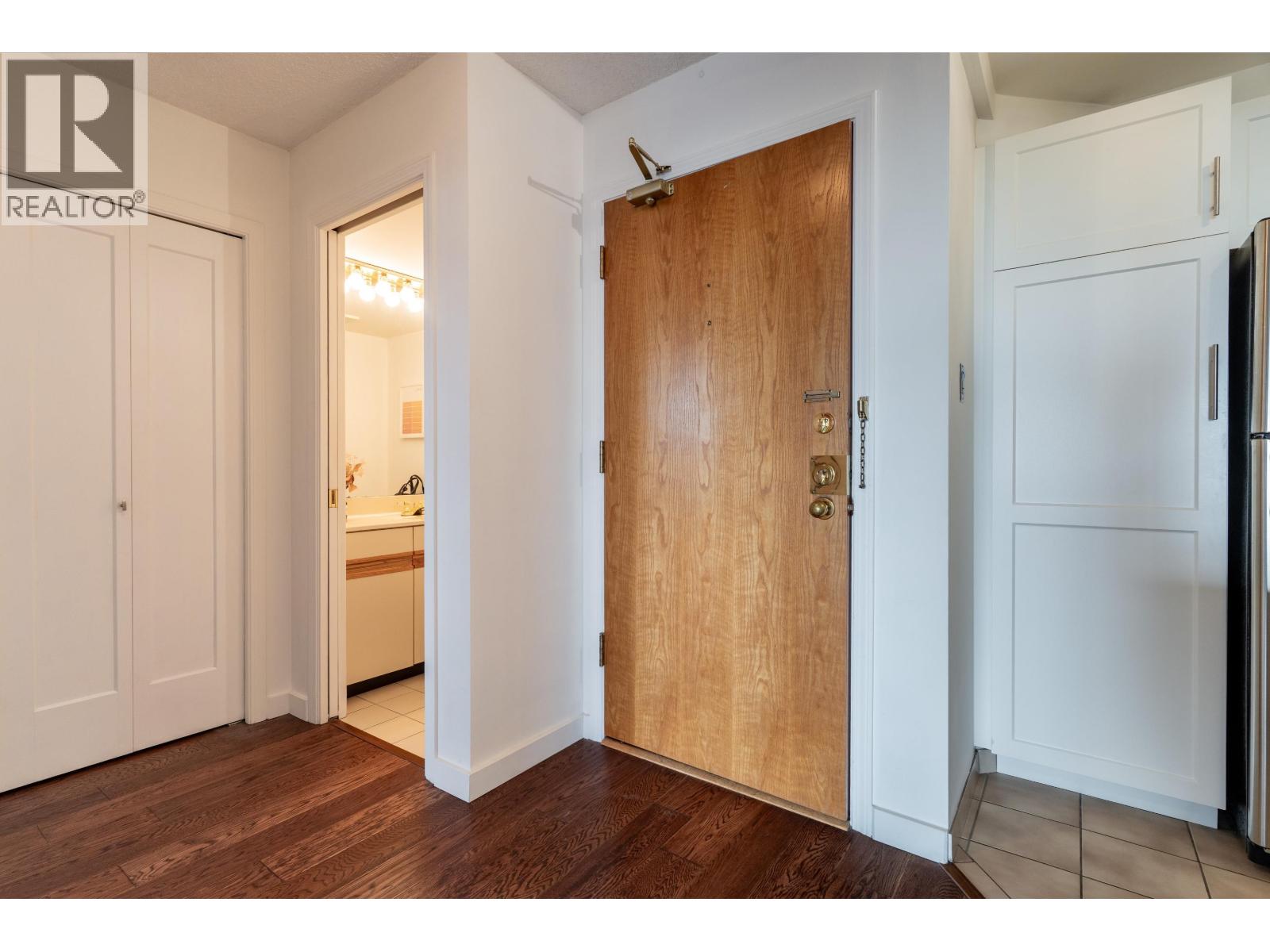 905 1065 Quayside Drive, New Westminster, British Columbia  V3M 1C5 - Photo 7 - R3045696