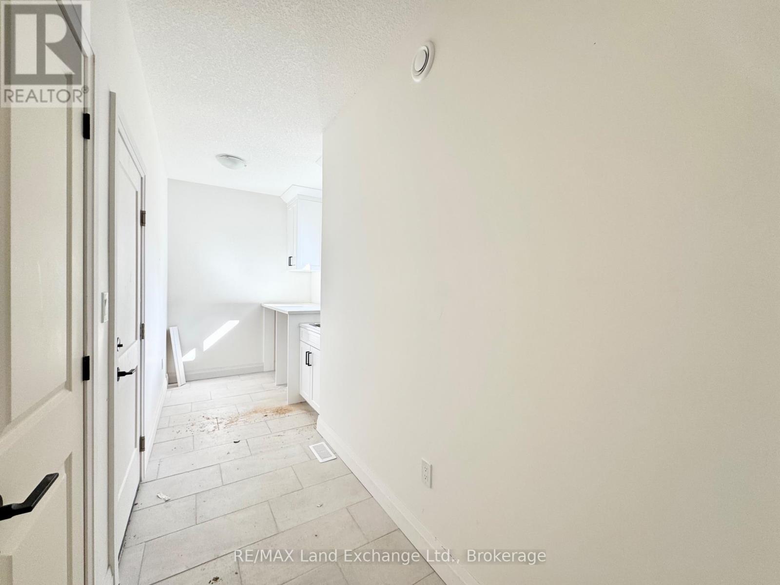 151 Westlinks Drive, Saugeen Shores, Ontario  N0H 2C3 - Photo 5 - X10846738