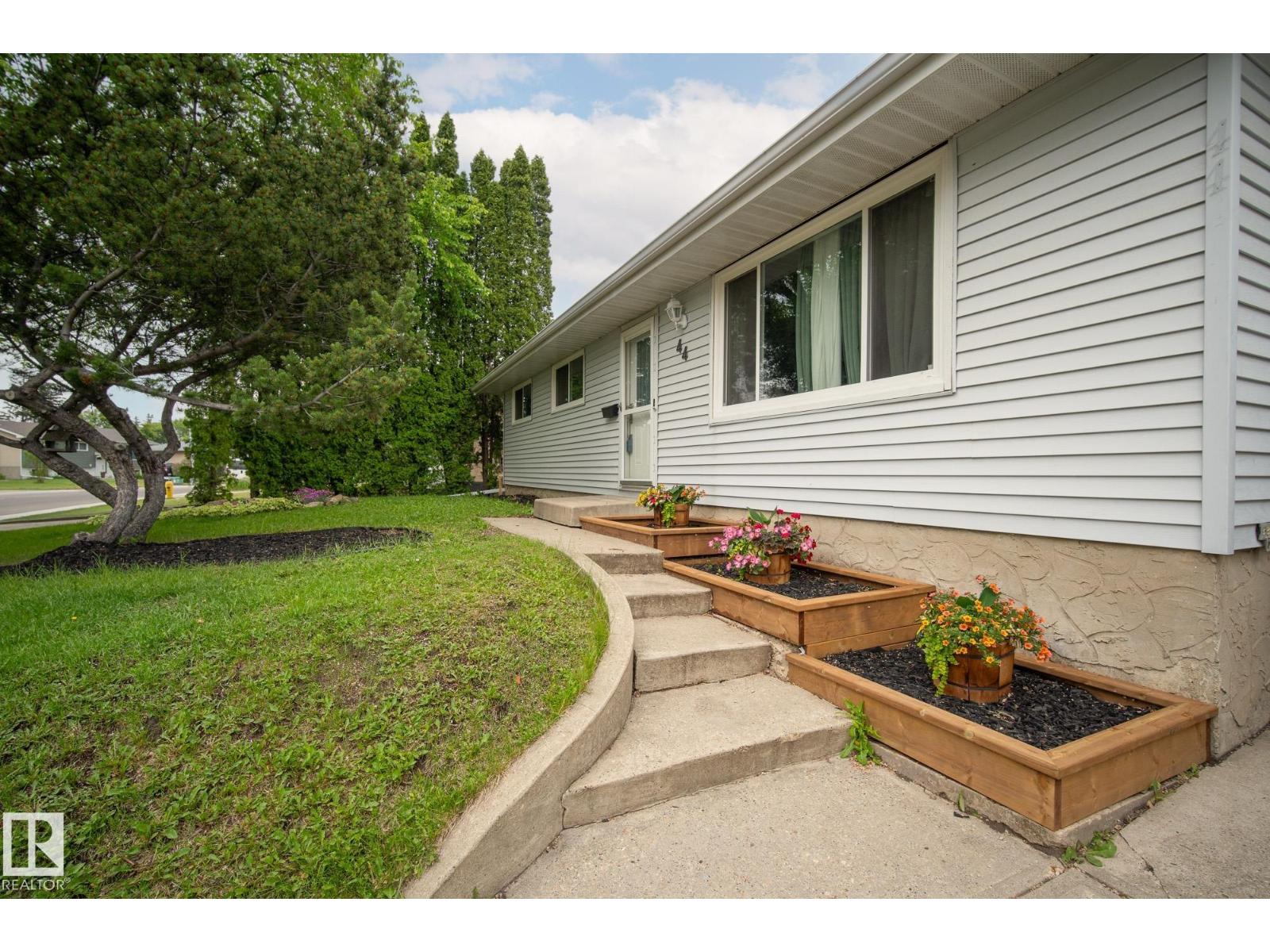 44 Marion Dr, Sherwood Park, Alberta  T8A 0M1 - Photo 3 - E4456952