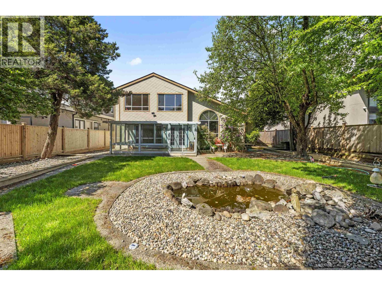 8340 LUNEN ROAD, Richmond, British Columbia
