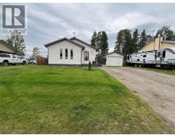 111 Birch Avenue Tumbler Ridge, Tumbler Ridge, Ca