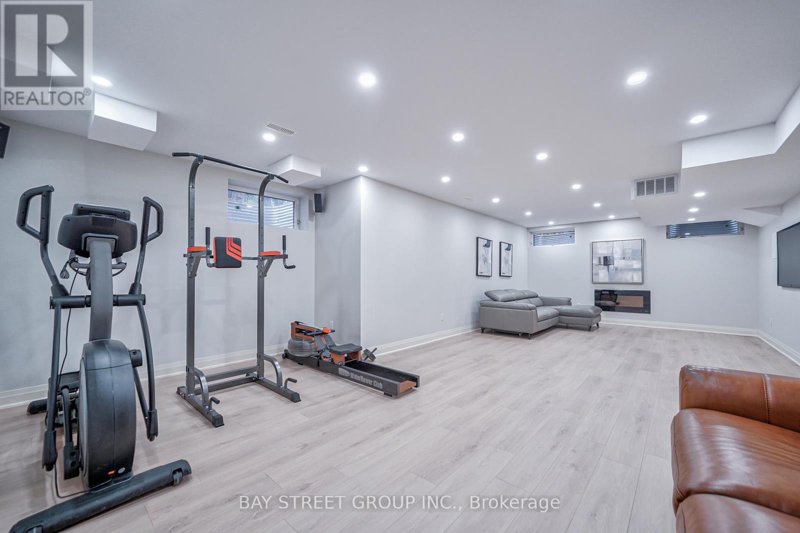 80 Churchill Avenue, Toronto (Willowdale West), Ontario  M2N 1Y9 - Photo 39 - C12392975