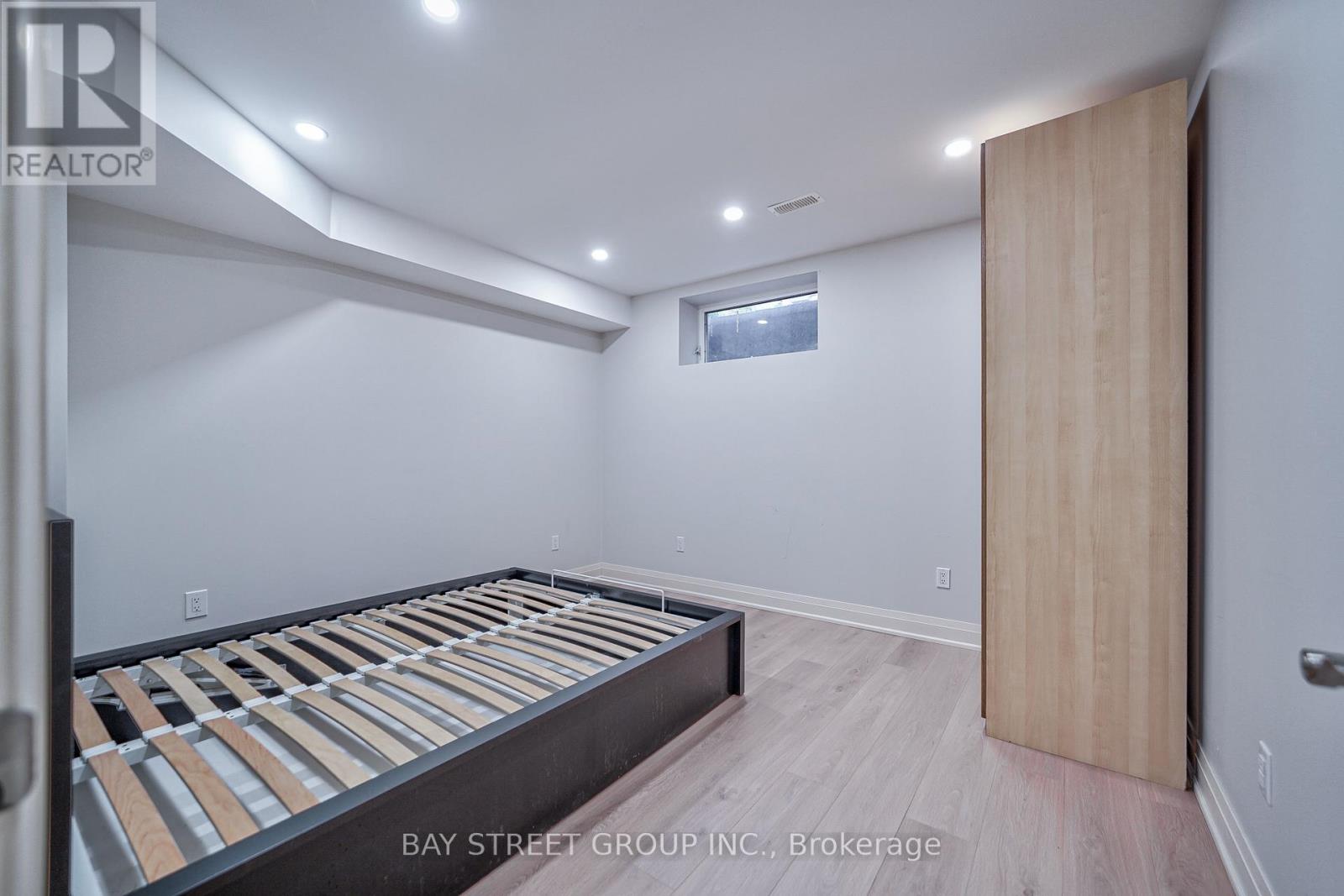 80 Churchill Avenue, Toronto (Willowdale West), Ontario  M2N 1Y9 - Photo 42 - C12392975