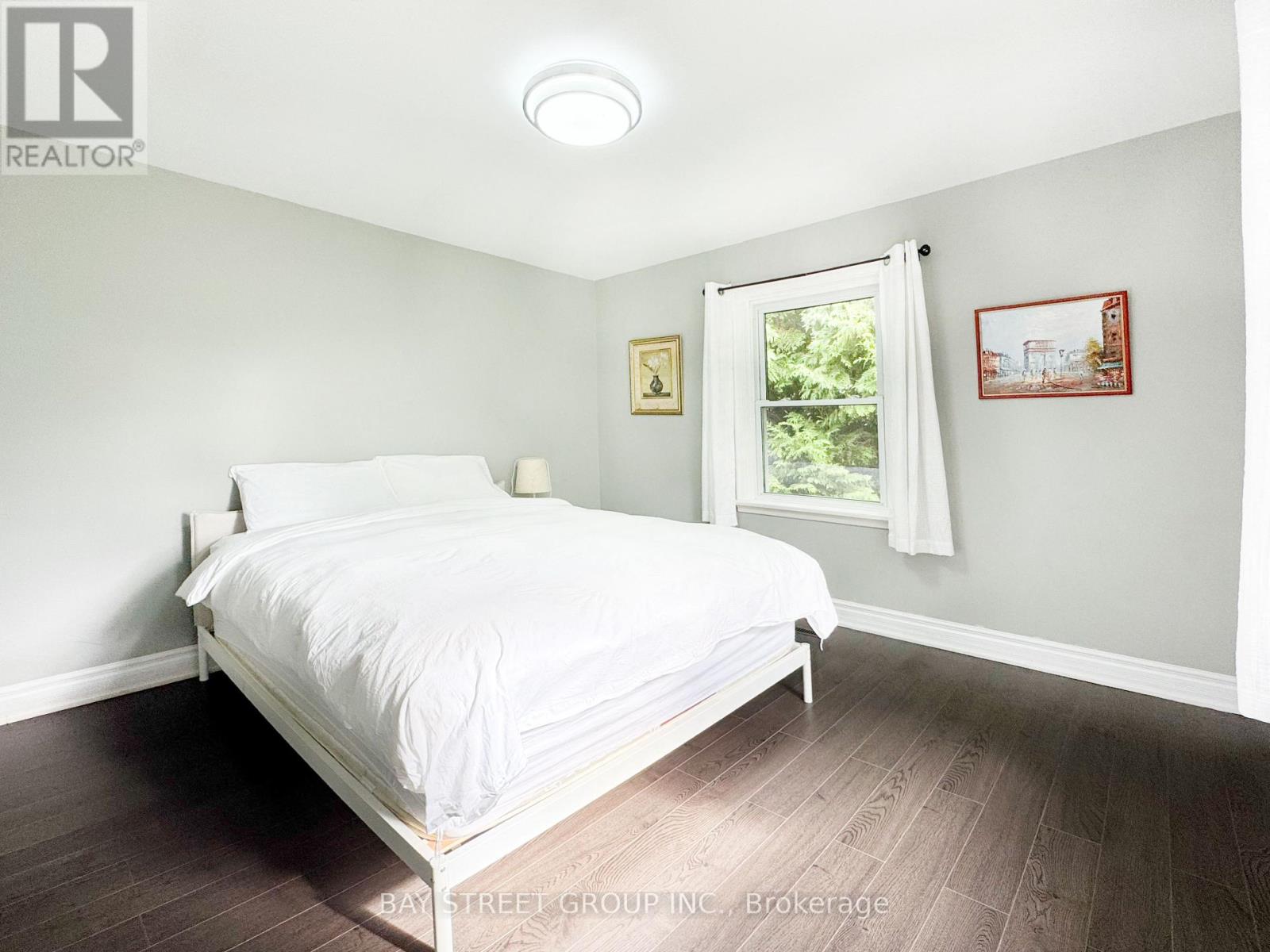 Main Floor - 8 Middle Street, Georgina, Ontario  L0E 1R0 - Photo 18 - N12393016