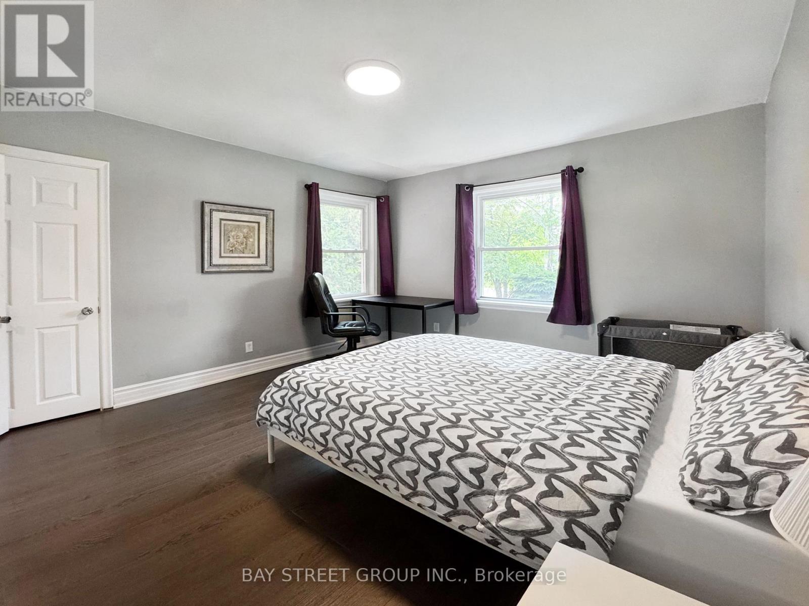 Main Floor - 8 Middle Street, Georgina, Ontario  L0E 1R0 - Photo 22 - N12393016