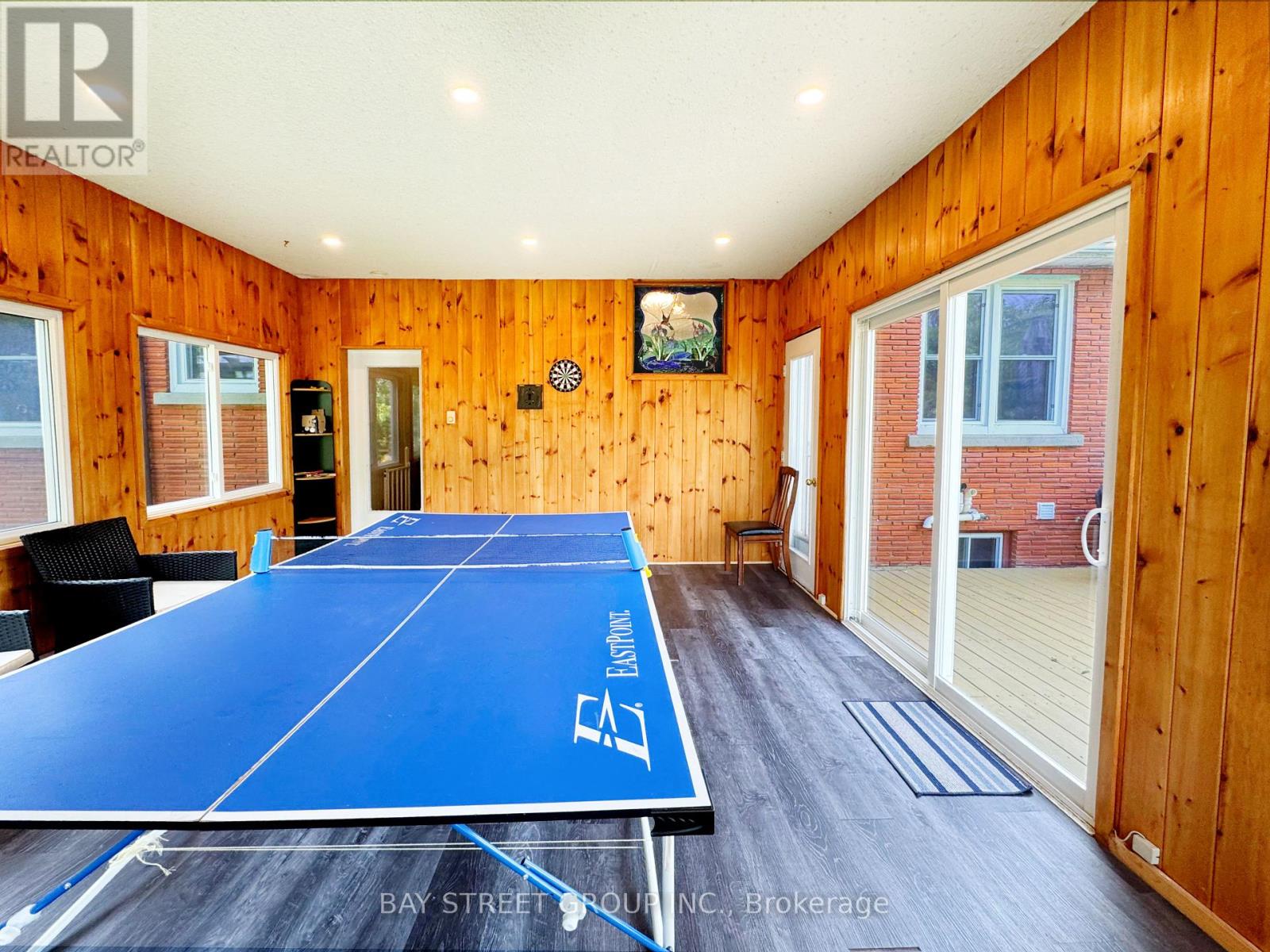 Main Floor - 8 Middle Street, Georgina, Ontario  L0E 1R0 - Photo 23 - N12393016