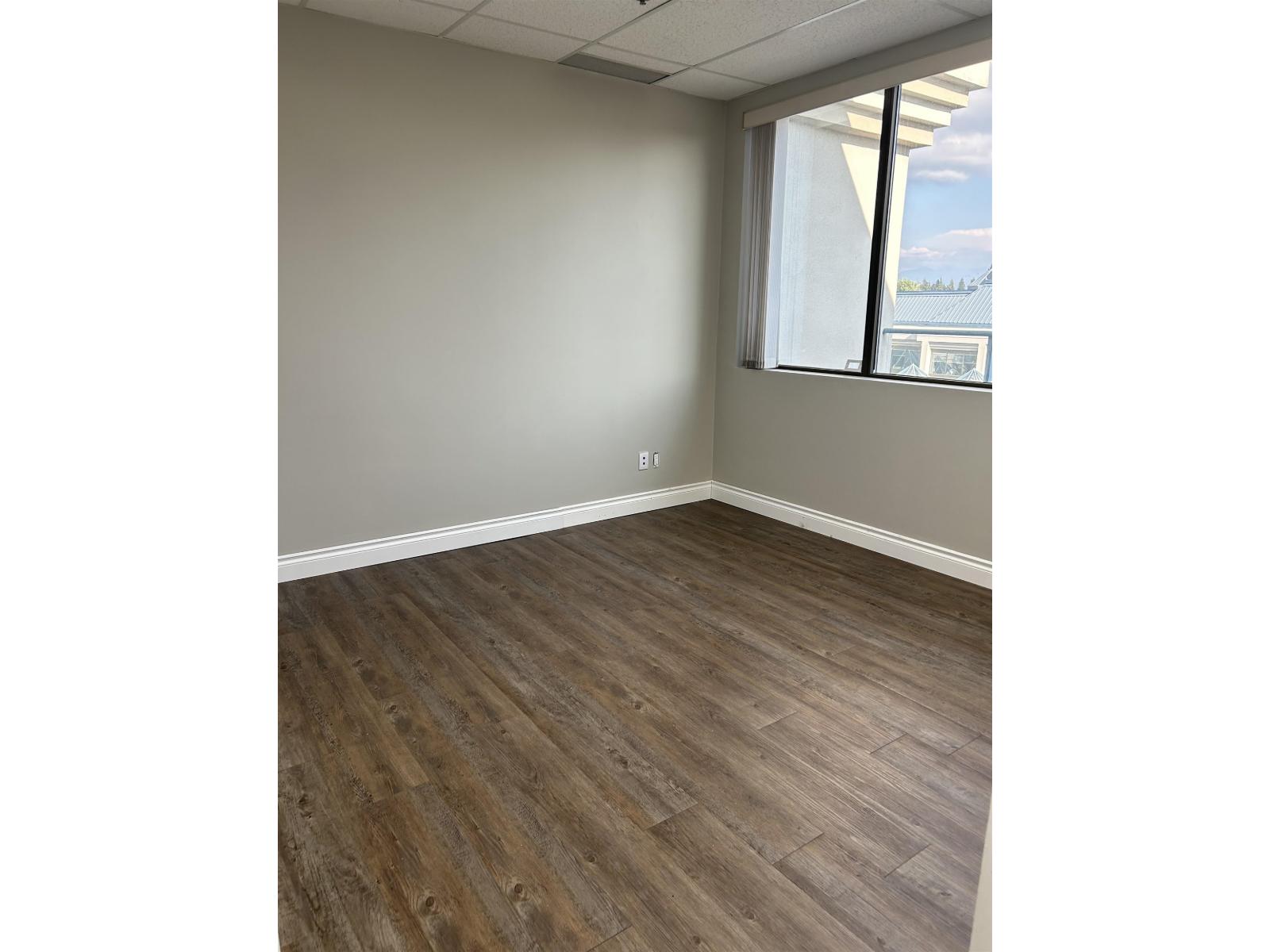 320 31935 South Fraser Way, Abbotsford, British Columbia  V2T 5N7 - Photo 4 - C8070499