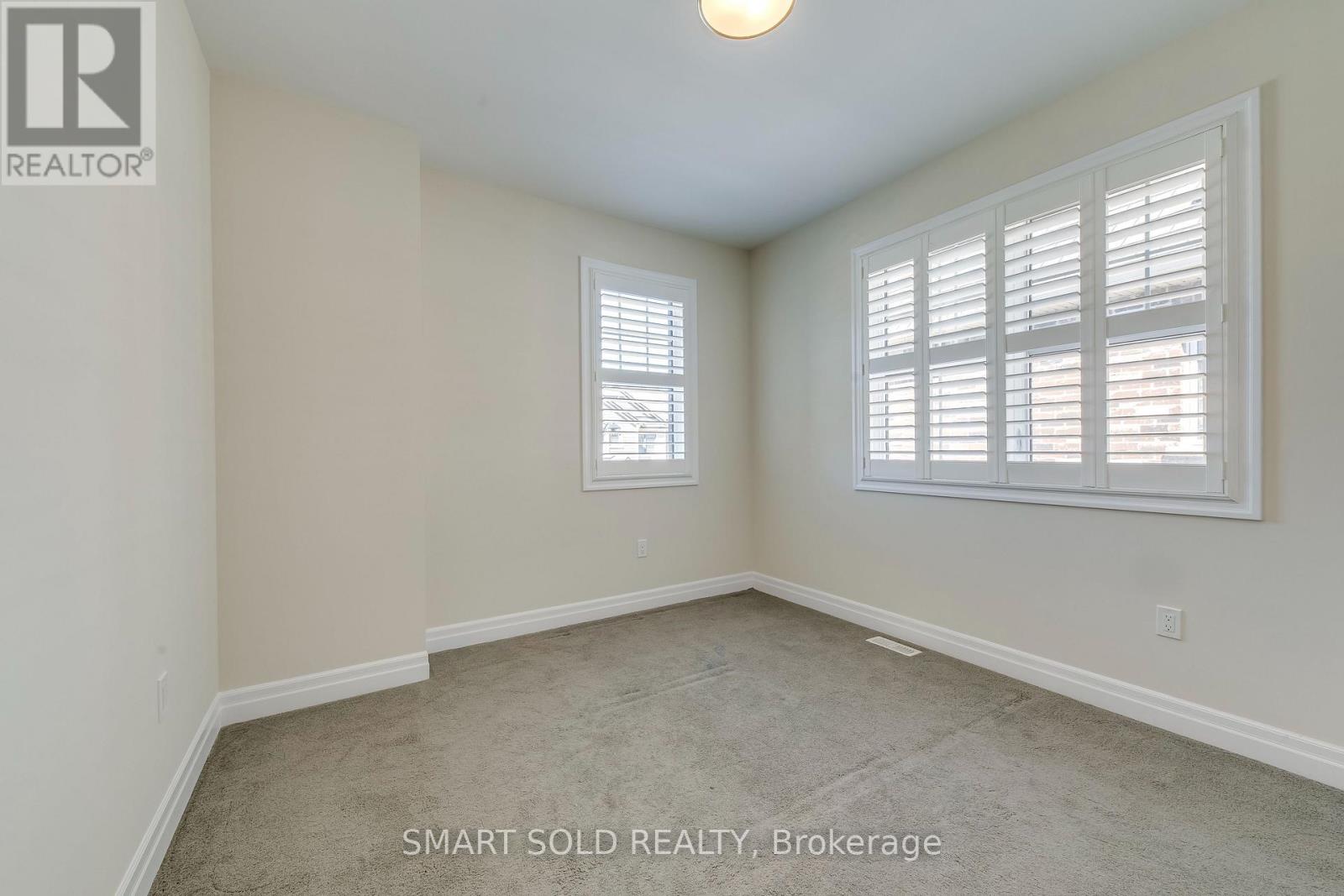 3263 Donald Mackay Street, Oakville, Ontario  L6M 0T1 - Photo 32 - W12392991