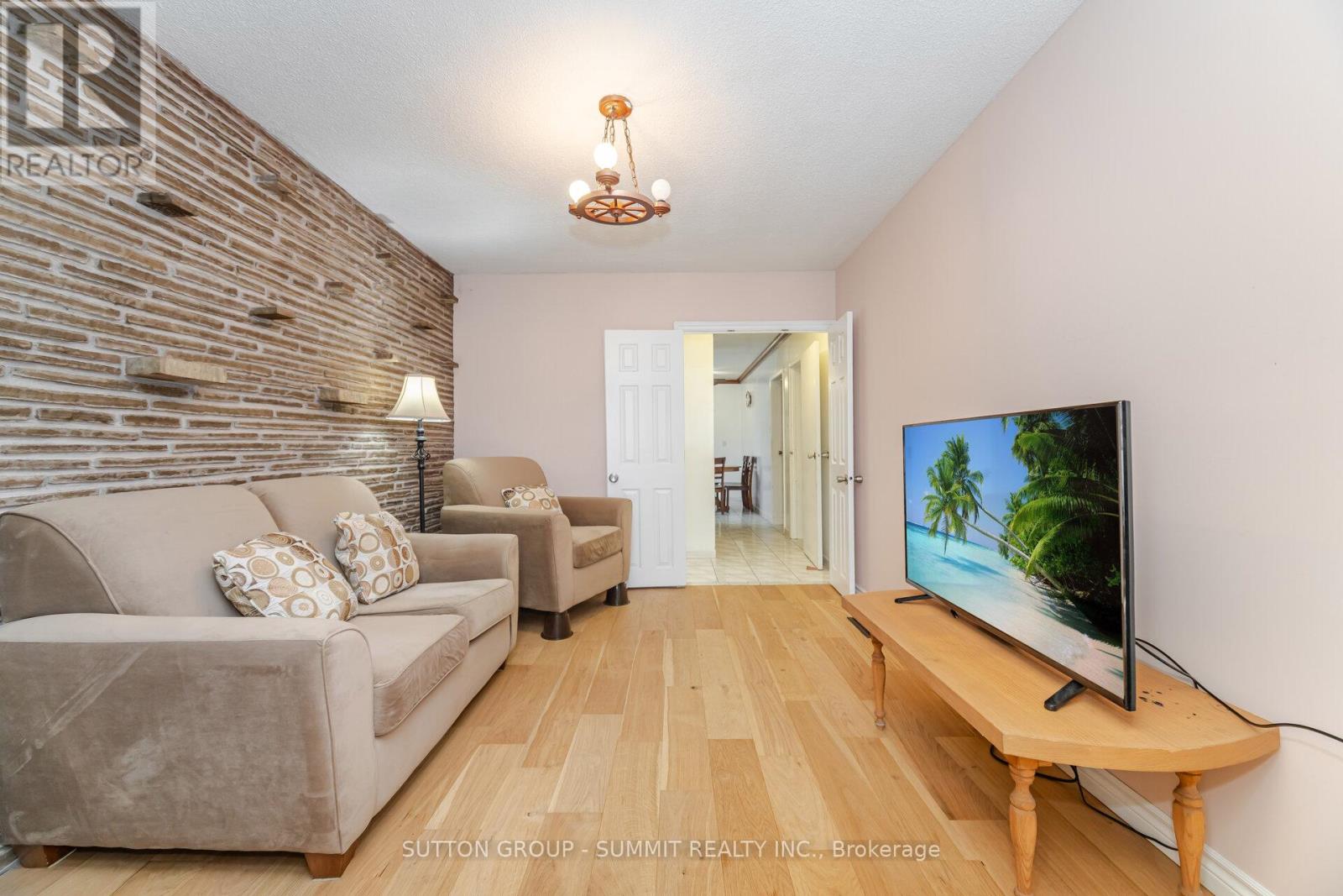 783 Bloor Street, Mississauga, Ontario  L4Y 2M7 - Photo 10 - W12392997