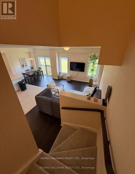 81 - 151 Rosie Street, Blue Mountains, Ontario  N0H 1J0 - Photo 3 - X12392993