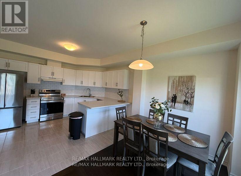 81 - 151 Rosie Street, Blue Mountains, Ontario  N0H 1J0 - Photo 5 - X12392993