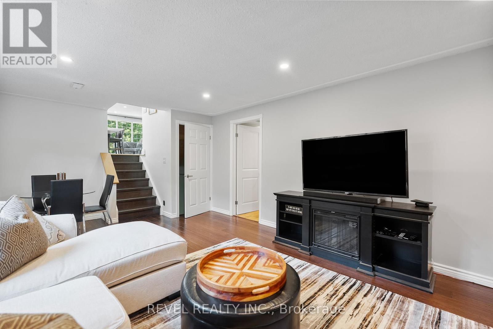 36 Cambria Drive, St. Catharines (Port Dalhousie), Ontario  L2N 6W4 - Photo 17 - X12393003