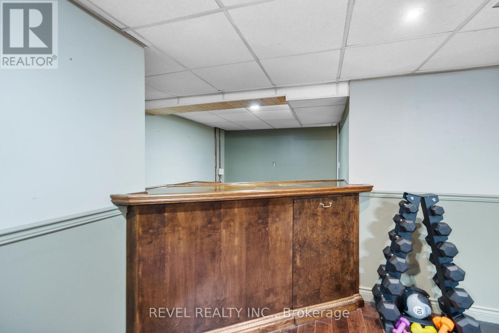 36 Cambria Drive, St. Catharines (Port Dalhousie), Ontario  L2N 6W4 - Photo 34 - X12393003