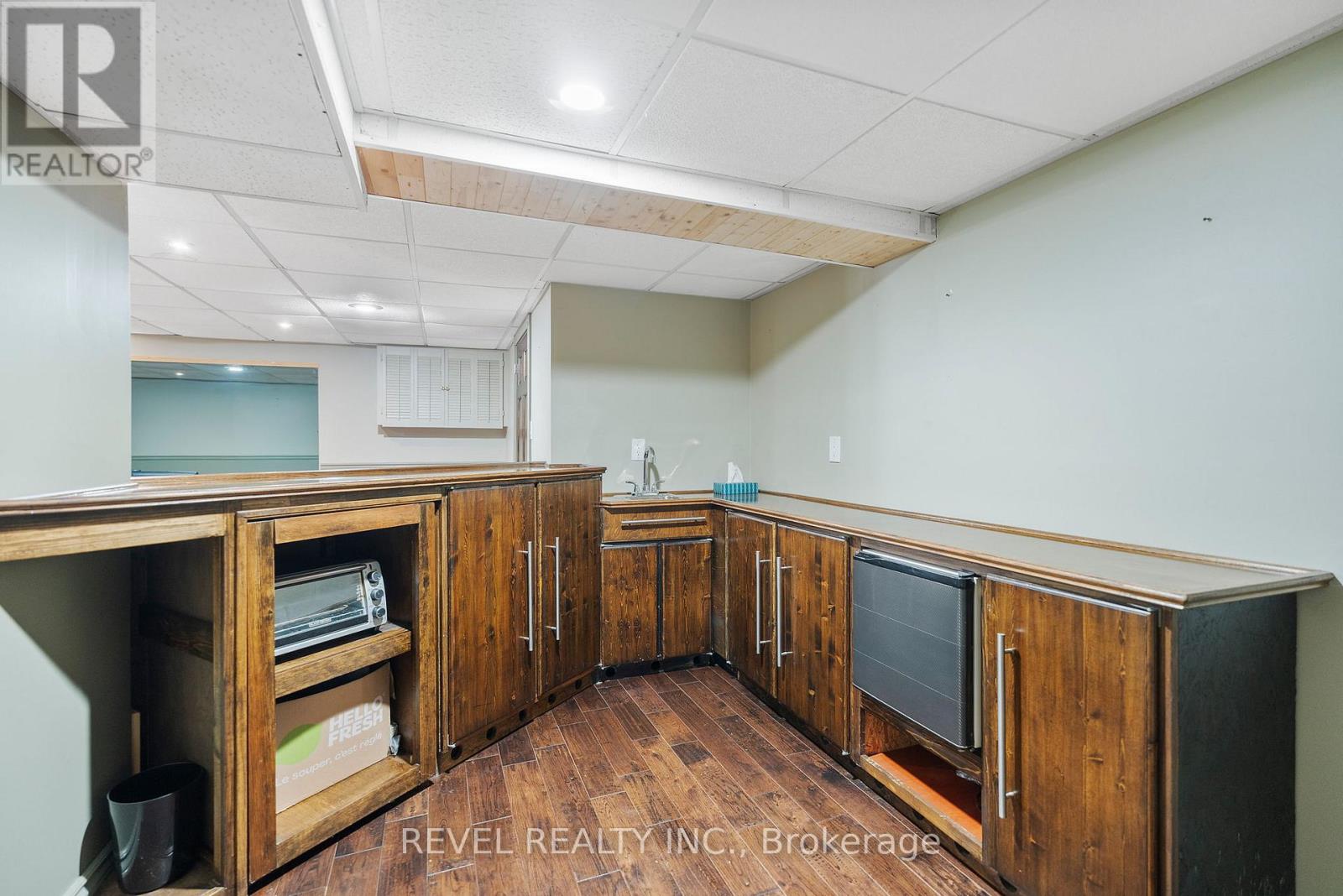 36 Cambria Drive, St. Catharines (Port Dalhousie), Ontario  L2N 6W4 - Photo 35 - X12393003