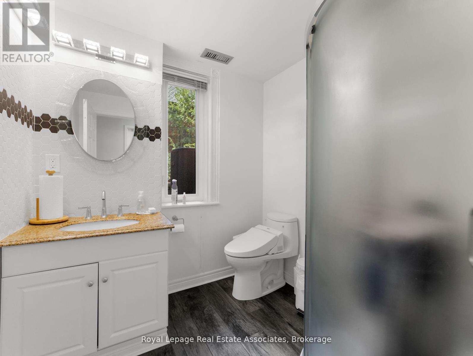 189 Hughson Street S, Hamilton, Ontario  L8N 2B6 - Photo 29 - X12393008