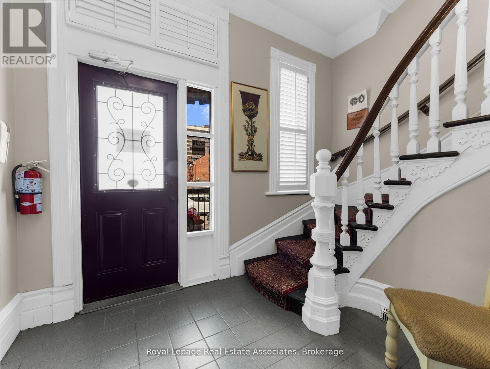 189 Hughson Street S, Hamilton, Ontario  L8N 2B6 - Photo 8 - X12393008