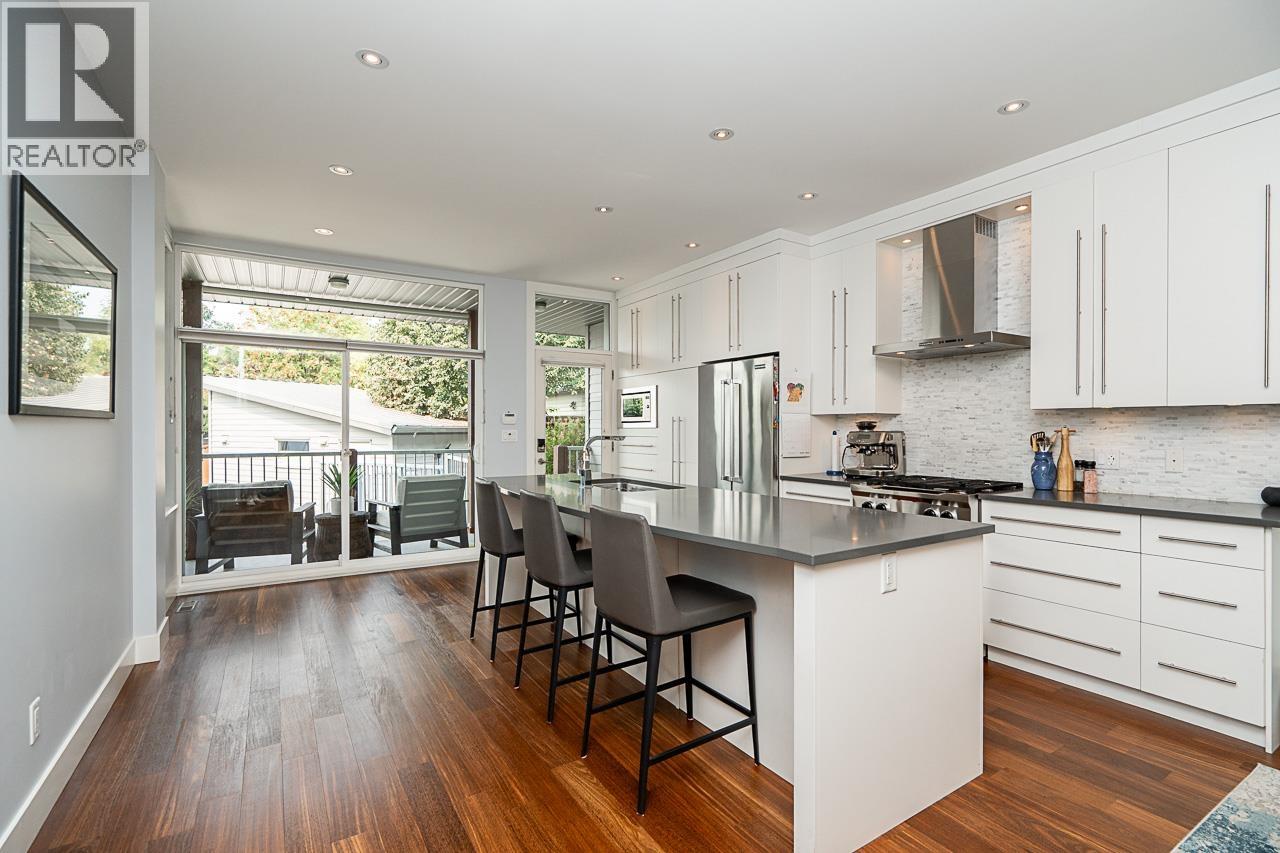 2007 Larson Road, North Vancouver, British Columbia  V7M 3A1 - Photo 10 - R3045965