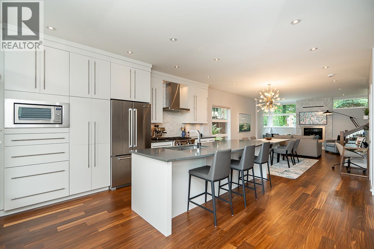 2007 Larson Road, North Vancouver, British Columbia  V7M 3A1 - Photo 11 - R3045965