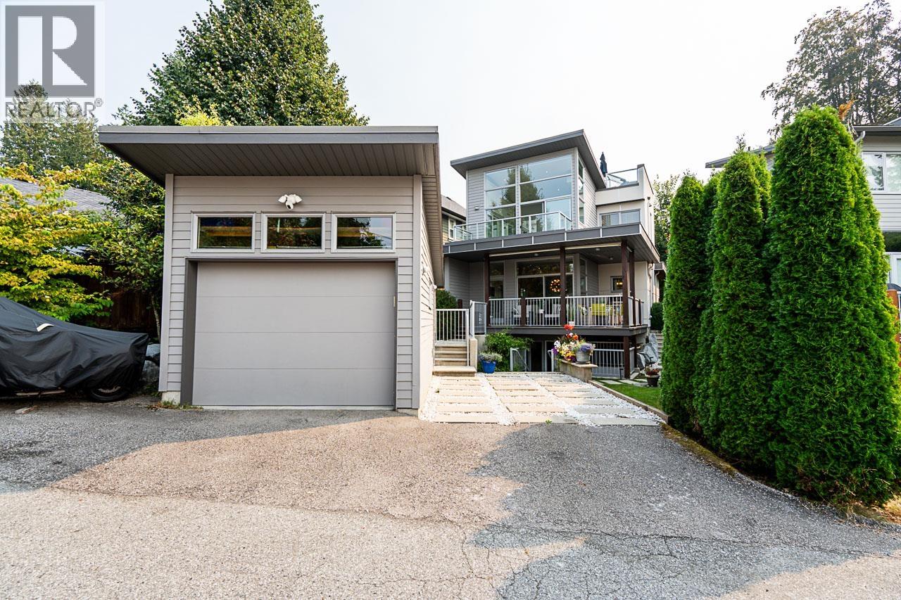 2007 Larson Road, North Vancouver, British Columbia  V7M 3A1 - Photo 4 - R3045965