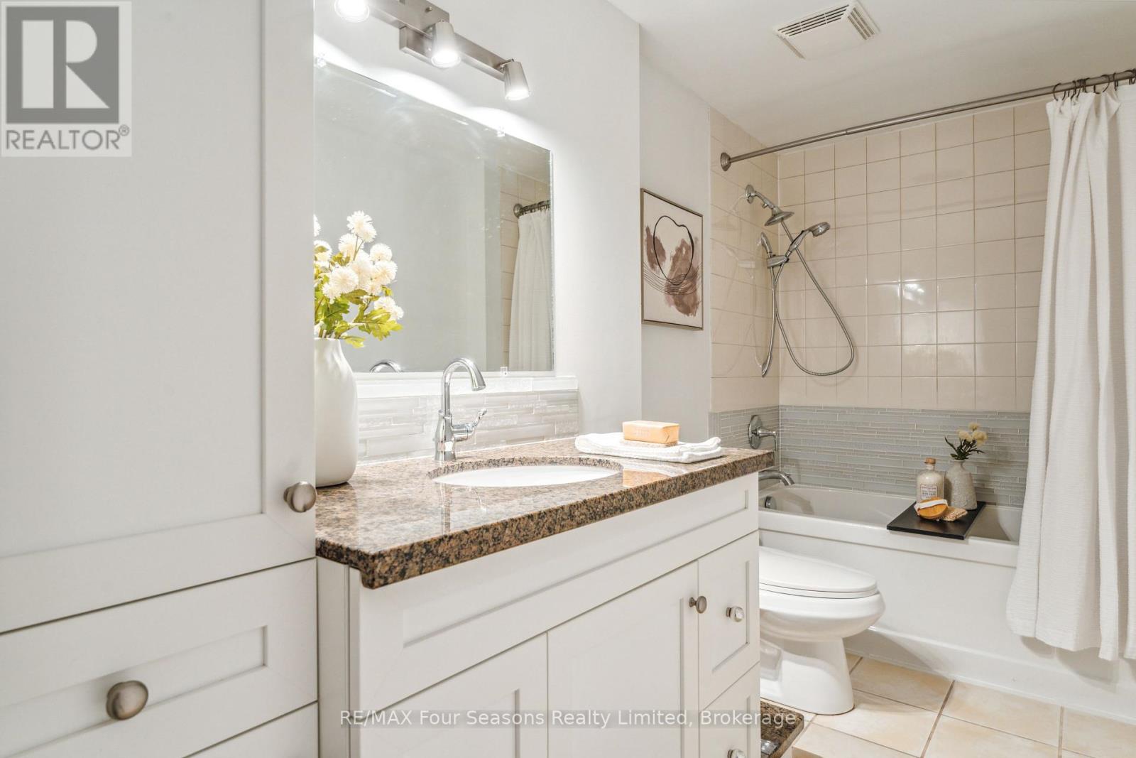7 - 44 Trott Boulevard, Collingwood, Ontario  L9Y 5B7 - Photo 14 - S12393036