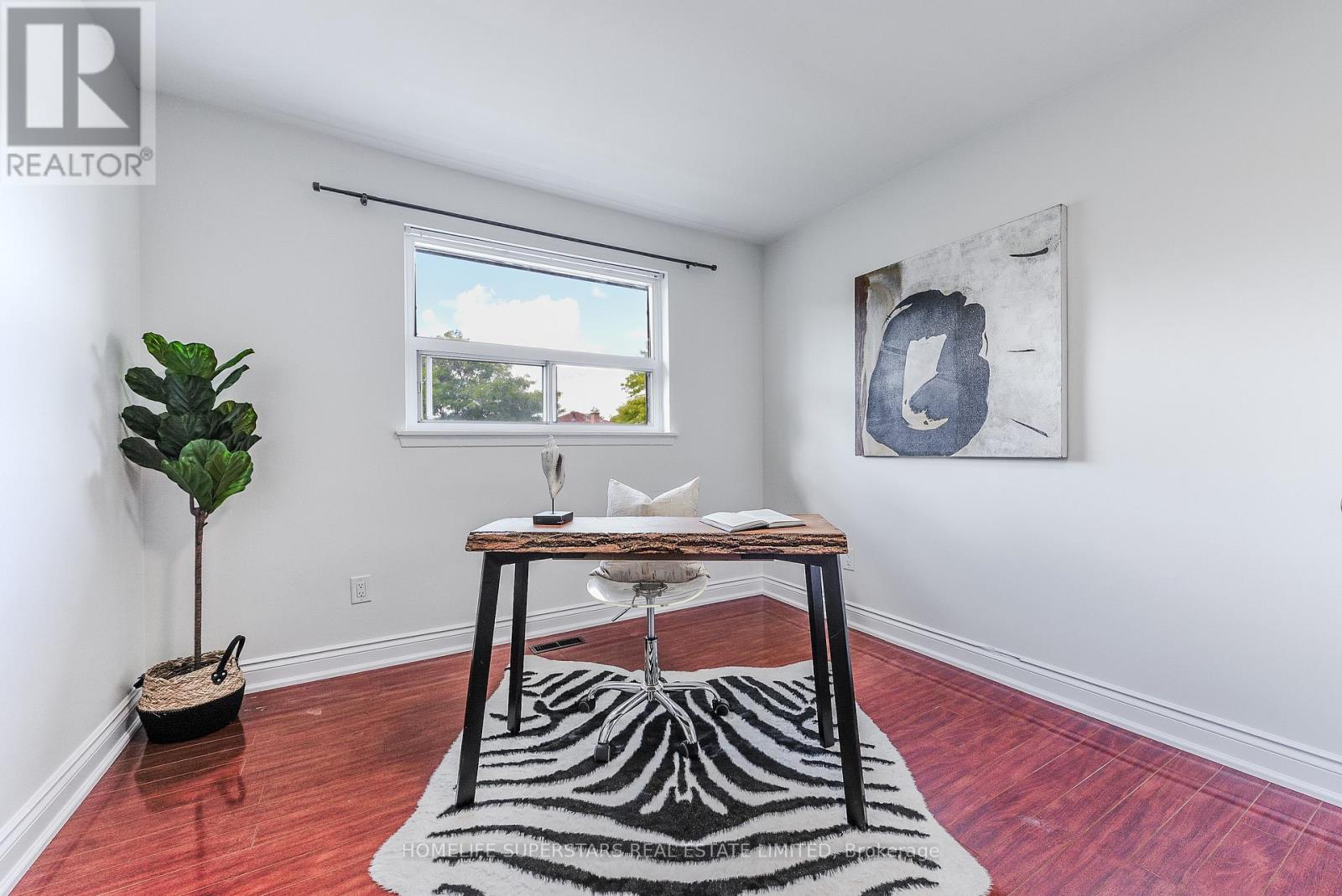 3 Lightwood Drive, Toronto (Thistletown-Beaumonde Heights), Ontario  M9V 2Z1 - Photo 23 - W12393034