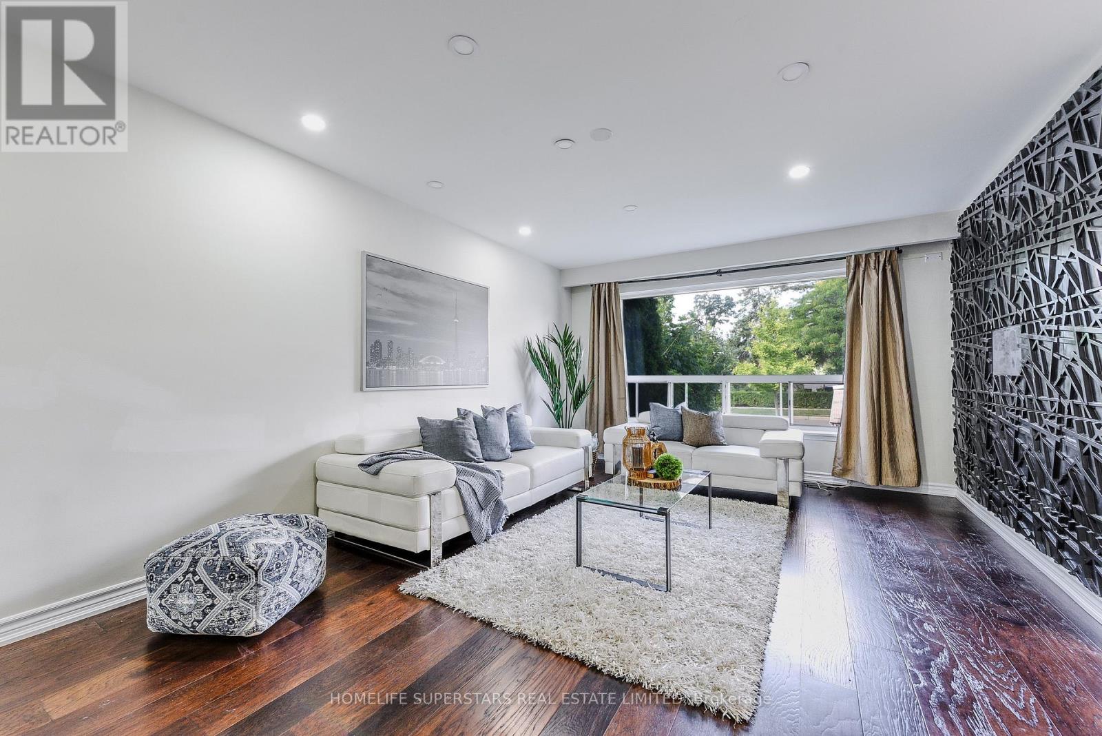 Property at 3 LIGHTWOOD DRIVE image 3