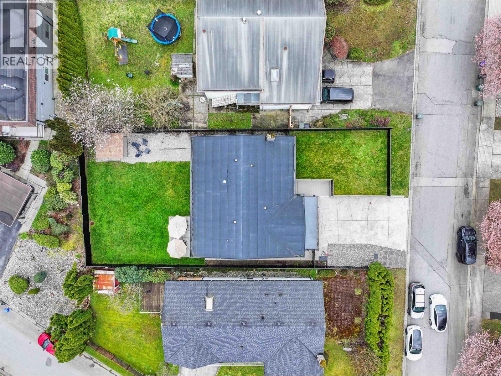 1281 Marsden Court, Burnaby, British Columbia  V5A 3K2 - Photo 36 - R3045442
