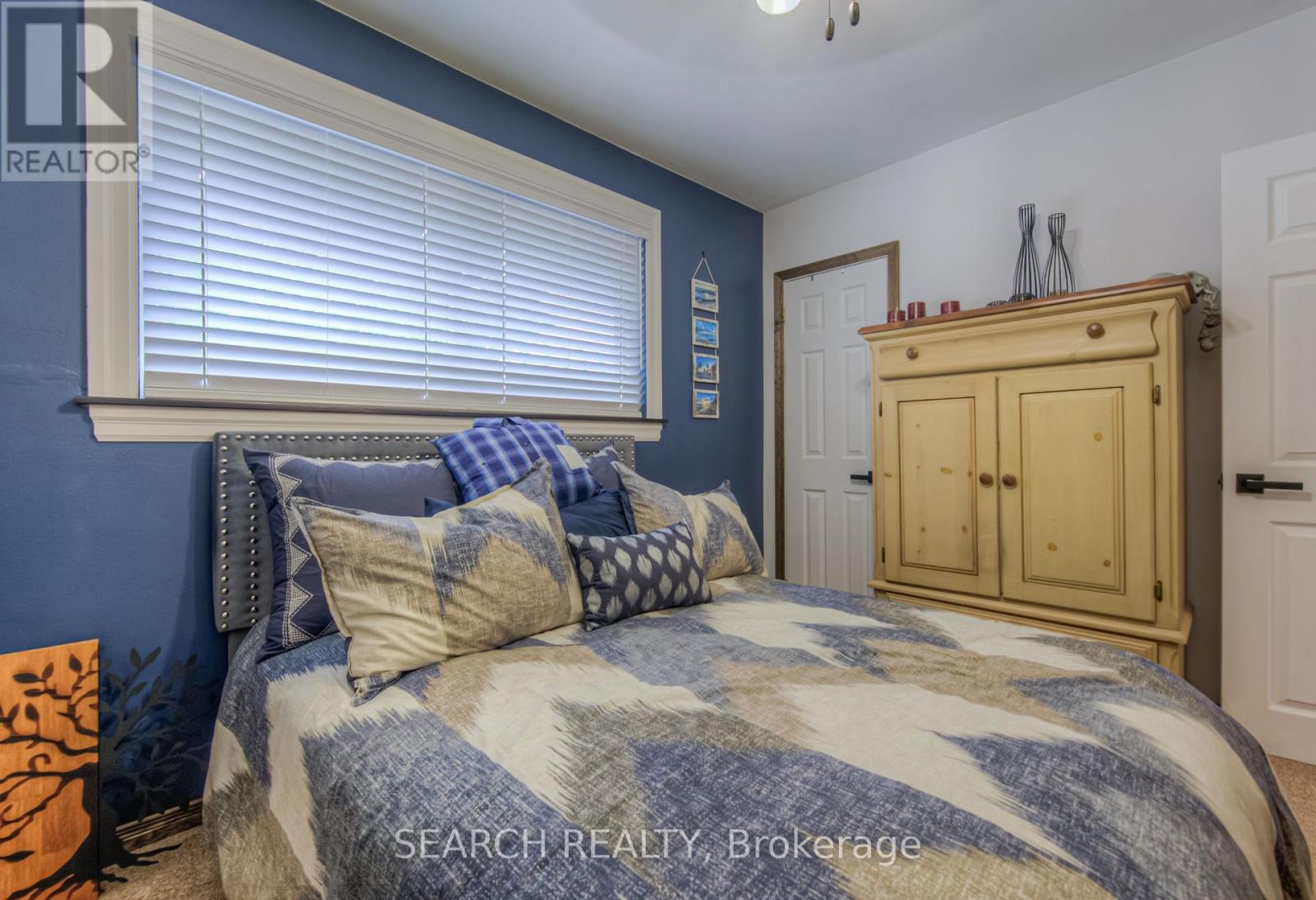 3 Kenwood Crescent, Hamilton (Huntington), Ontario  L8T 1W3 - Photo 20 - X12393032