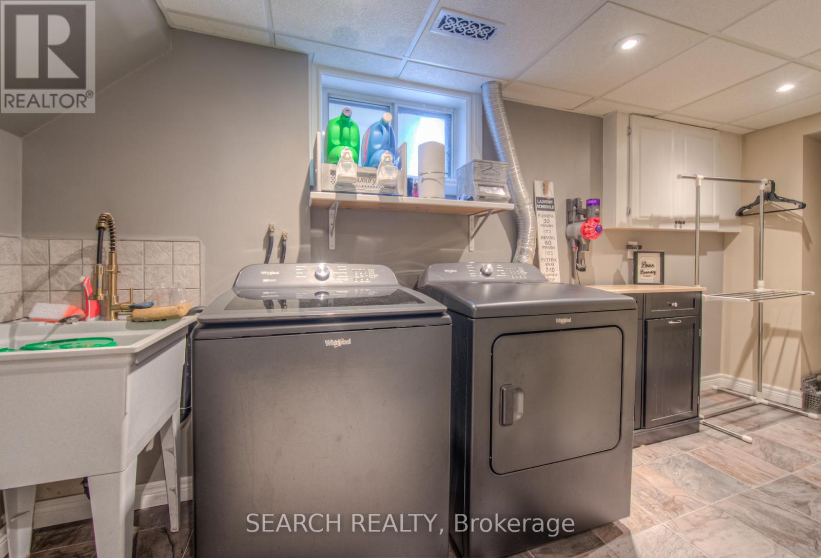 3 Kenwood Crescent, Hamilton (Huntington), Ontario  L8T 1W3 - Photo 33 - X12393032