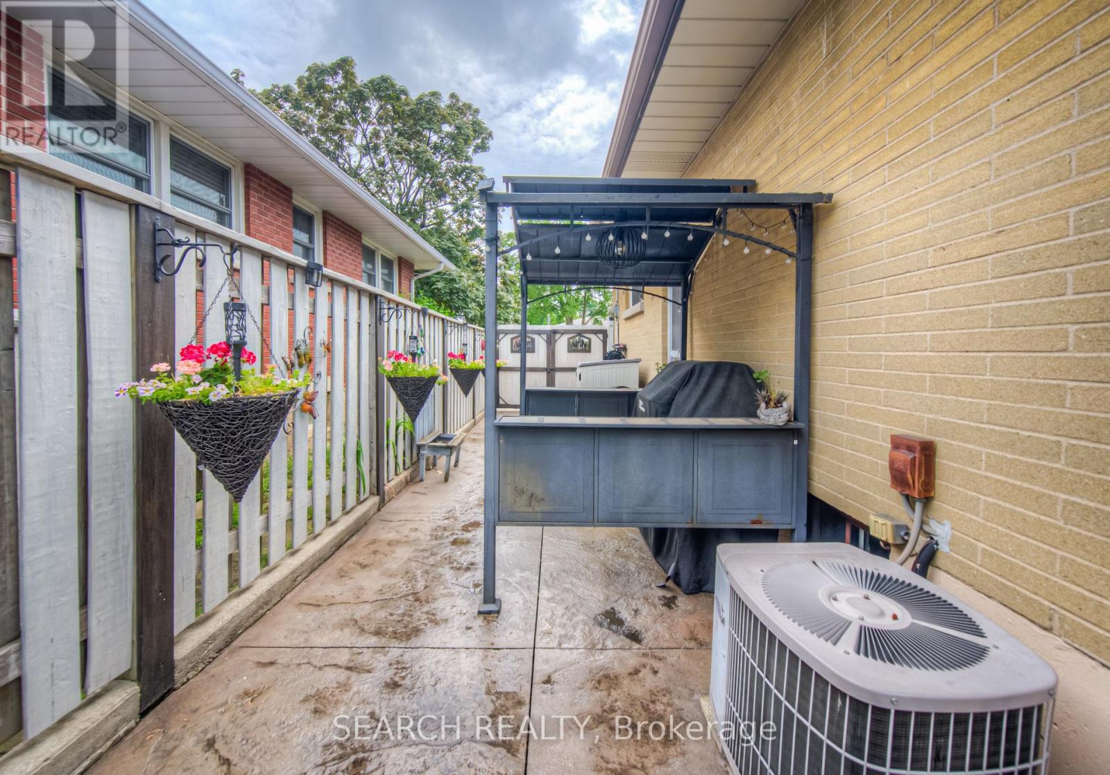 3 Kenwood Crescent, Hamilton (Huntington), Ontario  L8T 1W3 - Photo 45 - X12393032