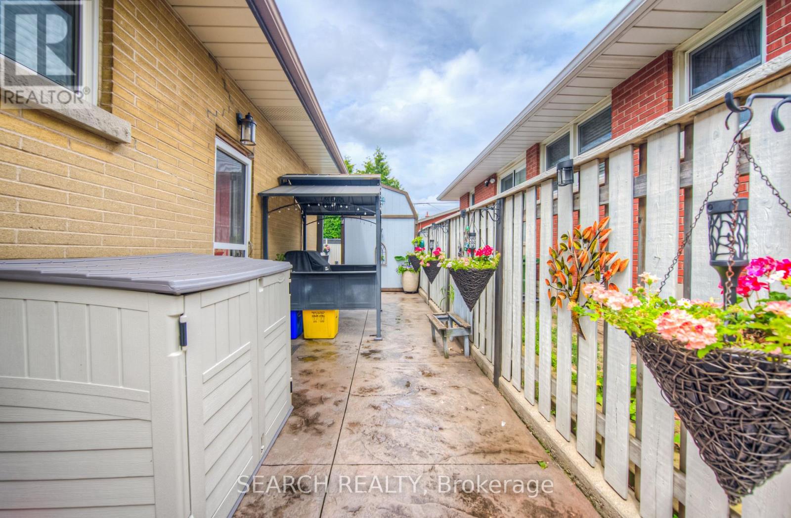3 Kenwood Crescent, Hamilton (Huntington), Ontario  L8T 1W3 - Photo 47 - X12393032