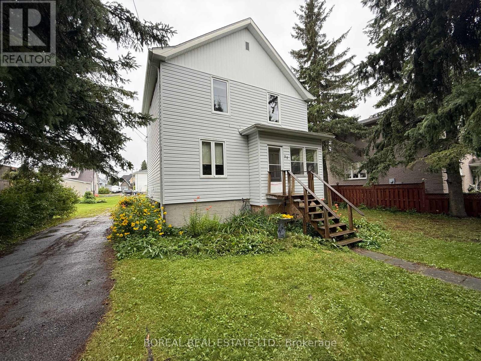 59 Second Avenue, Smooth Rock Falls, Ontario  P0L 2B0 - Photo 1 - T12393077