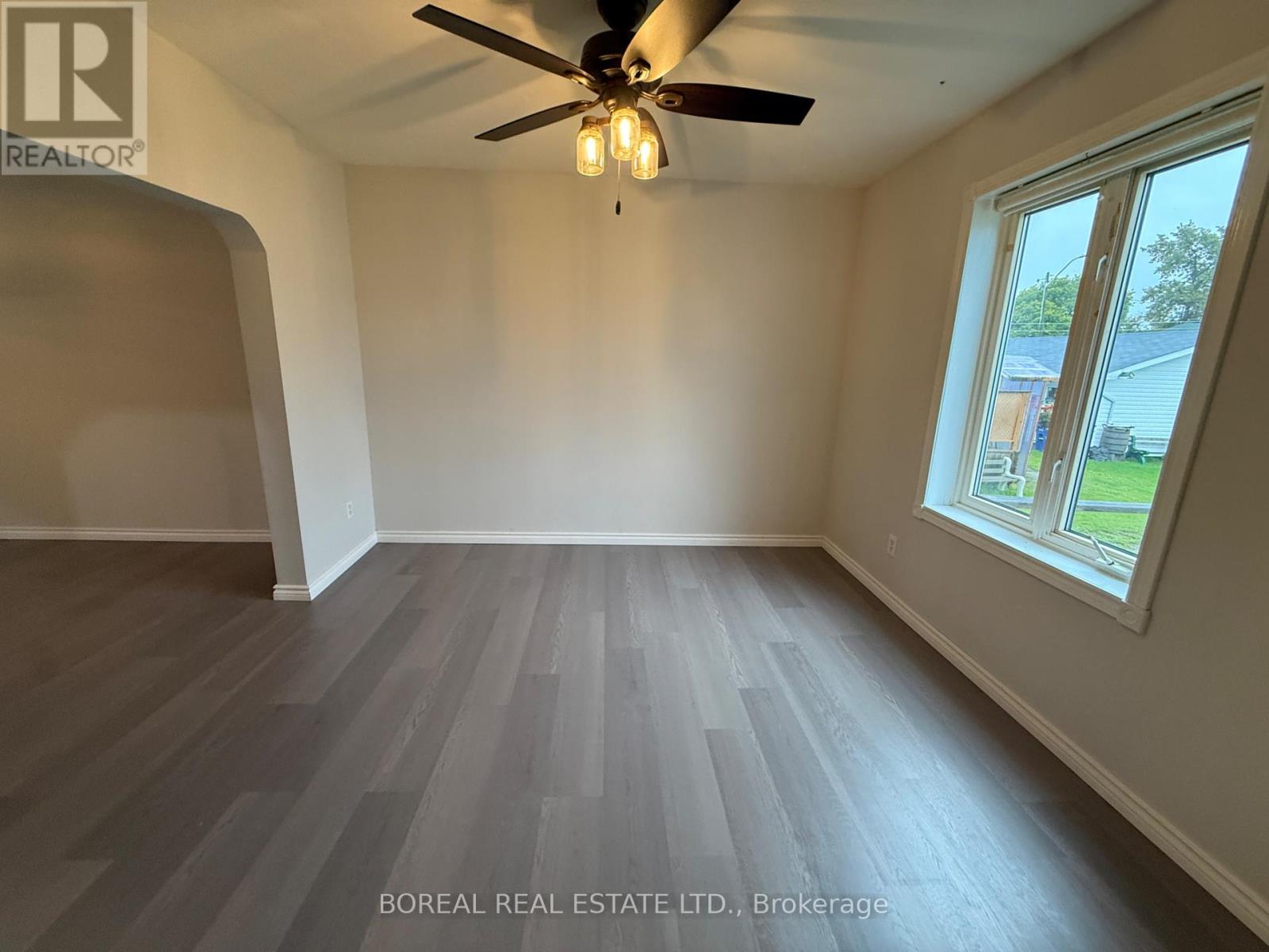 59 Second Avenue, Smooth Rock Falls, Ontario  P0L 2B0 - Photo 13 - T12393077