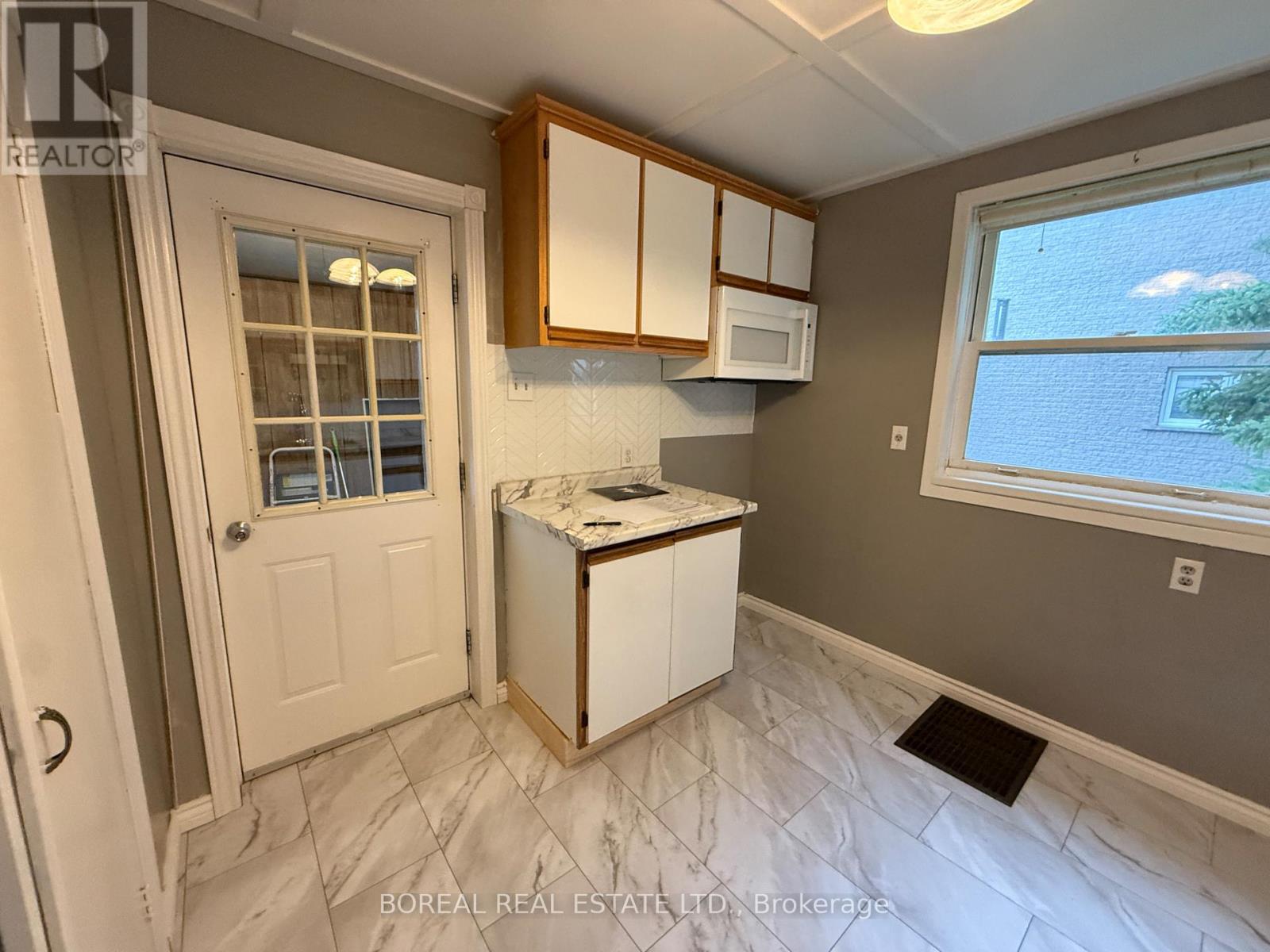 59 Second Avenue, Smooth Rock Falls, Ontario  P0L 2B0 - Photo 15 - T12393077