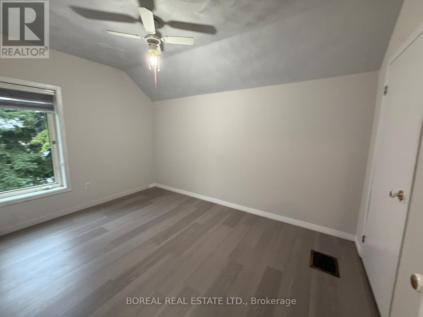 59 Second Avenue, Smooth Rock Falls, Ontario  P0L 2B0 - Photo 24 - T12393077