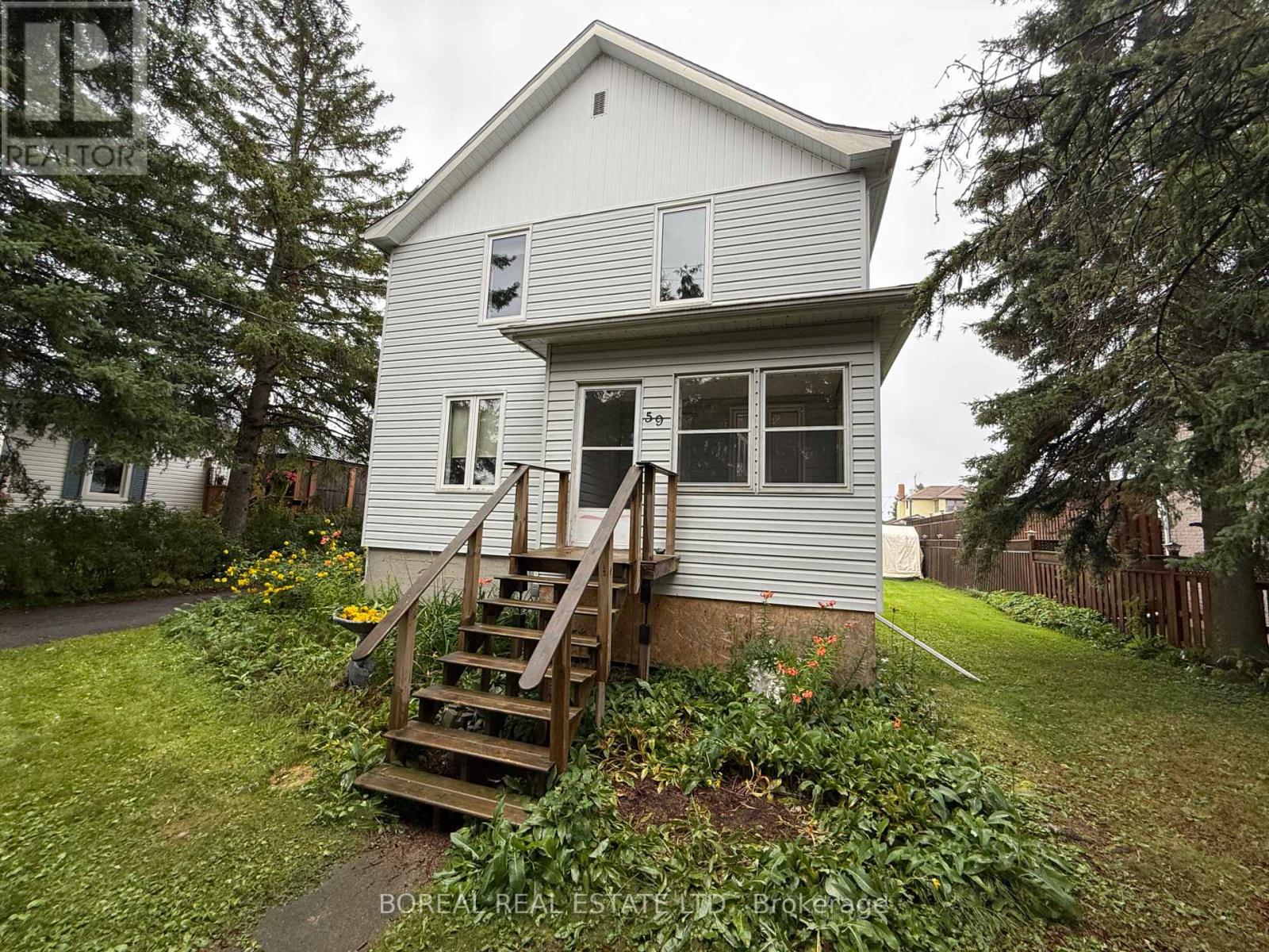 59 Second Avenue, Smooth Rock Falls, Ontario  P0L 2B0 - Photo 4 - T12393077